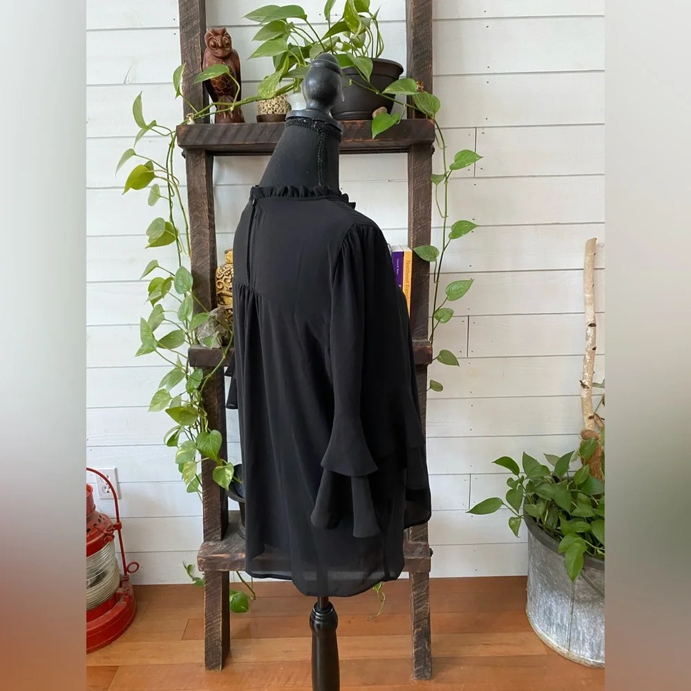 Monteau: Black Babydoll Blouse with Ruffle Collar - Picture 8 of 13